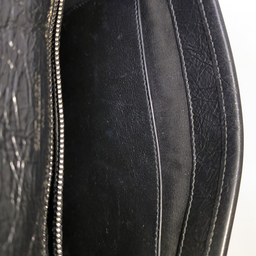 NIKI Medium Chevron Calfskin Black