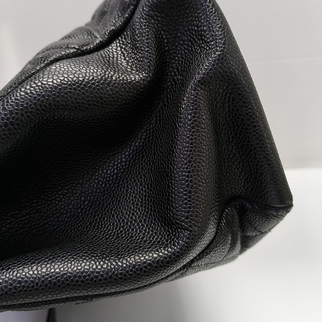 CHANEL GST Extra Large Quilted Grained Calfskin Black