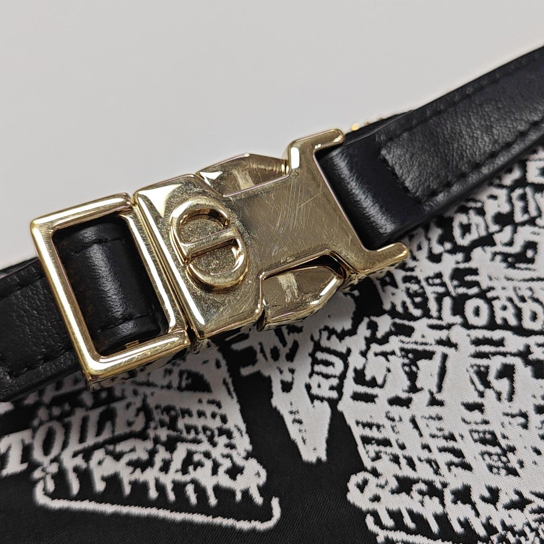 Diortravel Nomad Medium Nylon Black