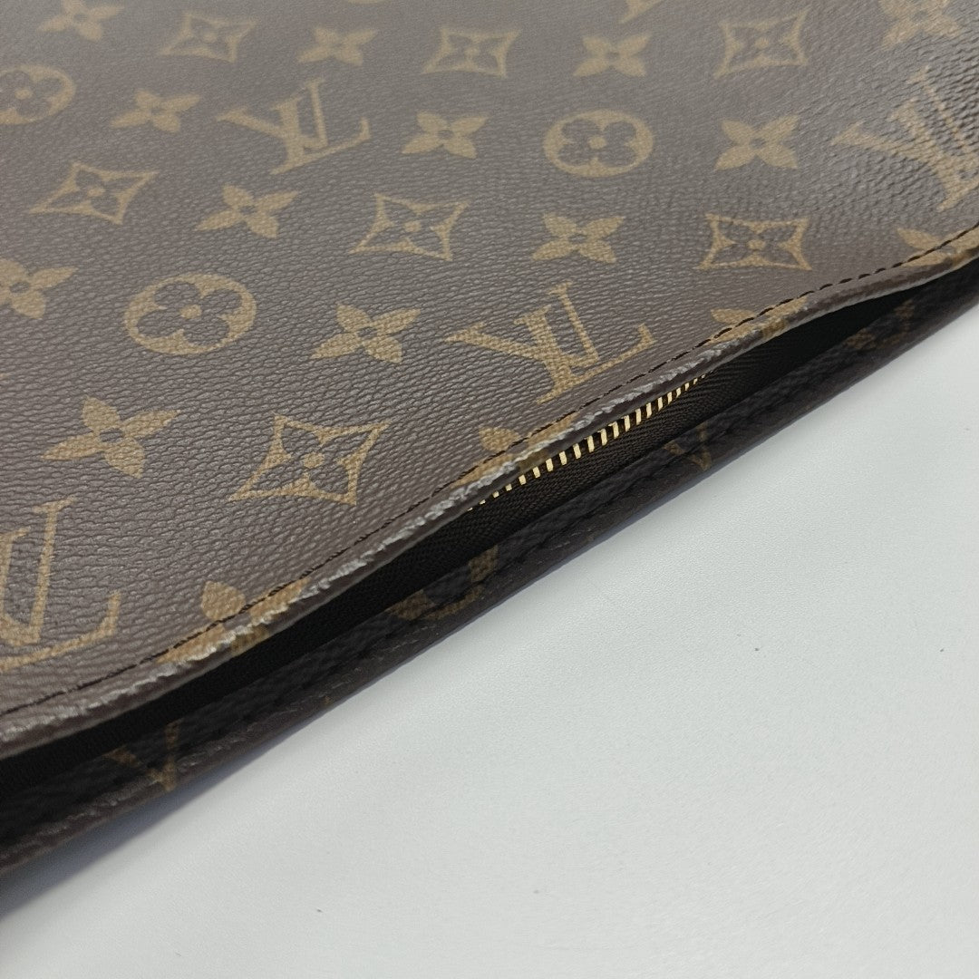 TOILET POCKET 26 Monogram Coated Canvas Brown
