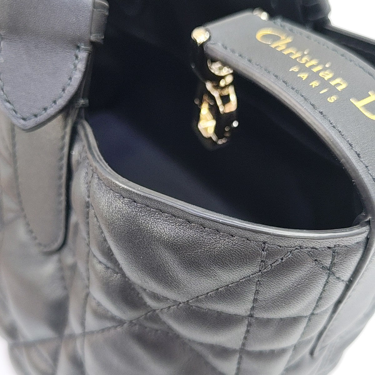 Toujours Small Cannage Calfskin Black
