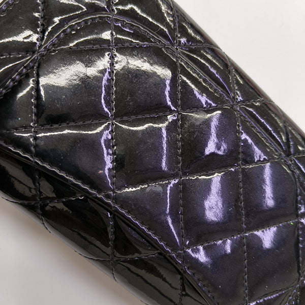 CLASSIC FLAP Mini Quilted Patent Leather Black Wallet