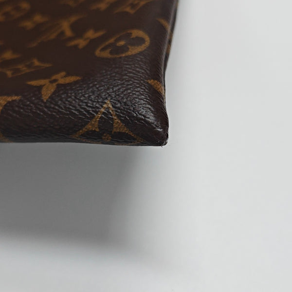DISCOVERY GM Monogram Coated Canvas Brown