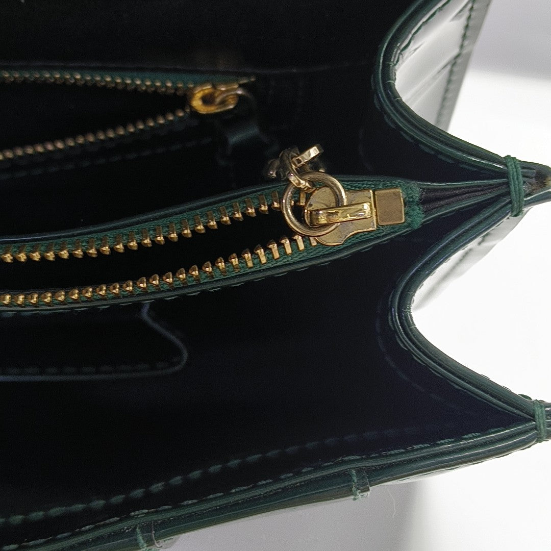 SERPENTI FOREVER Medium Quilted Patent Leather Green
