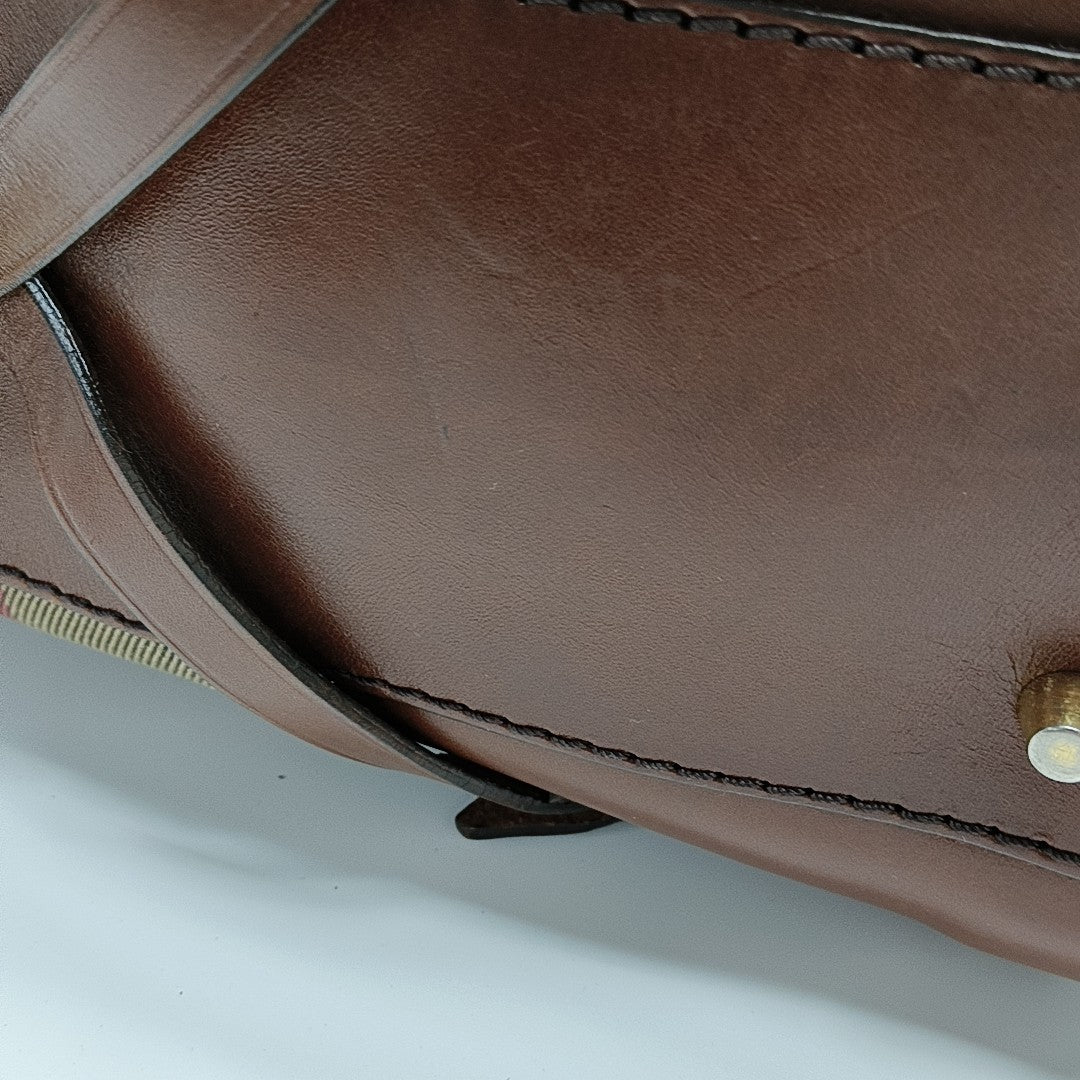 Manor Canvas Brown