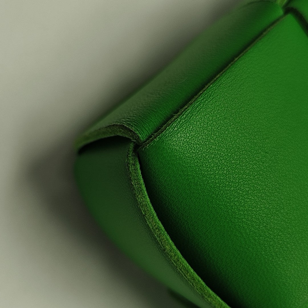 Cassette Medium Lambskin Green