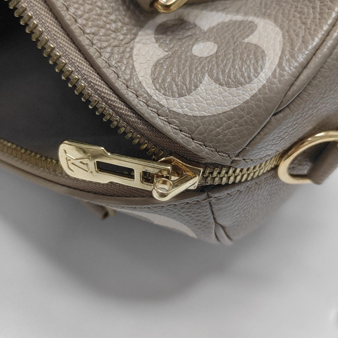 SPEEDY 20 Monogram Calfskin Gray