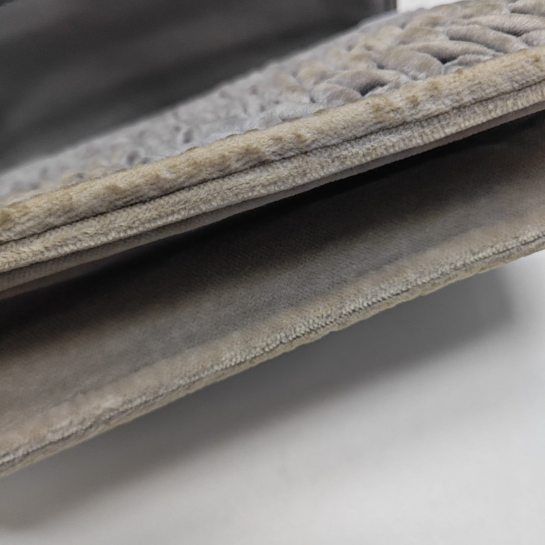 Quilted Velvet Shoulder Bag Gray
