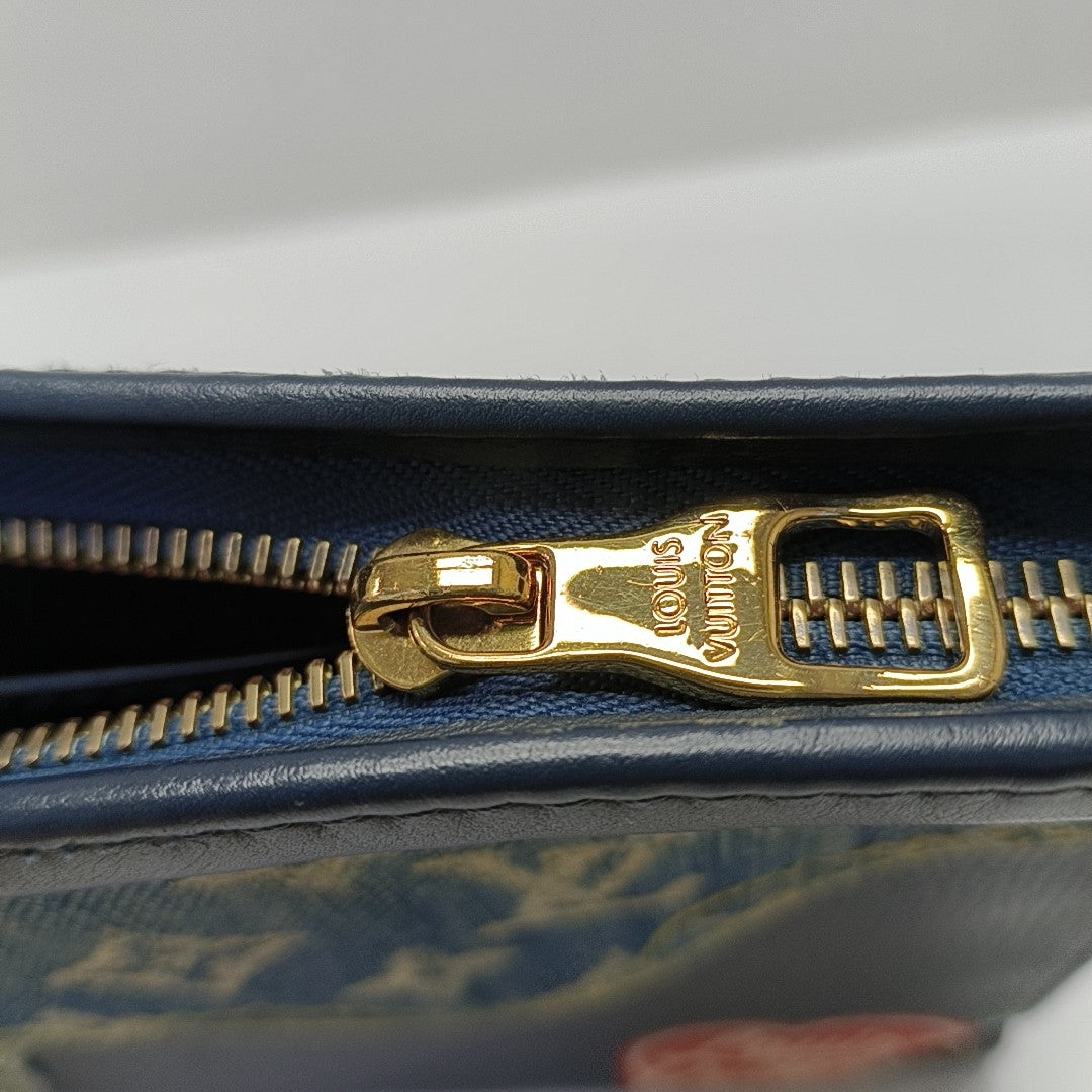 Pochette Voyag MM Monogram Calfskin Blue