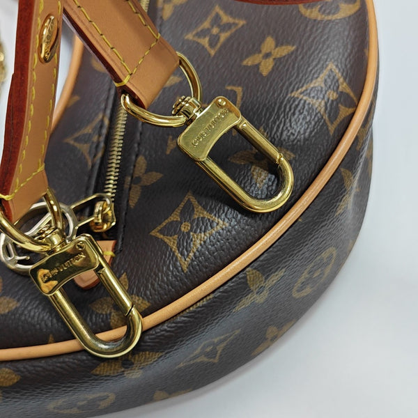 LOOP Monogram Coated Canvas Brown