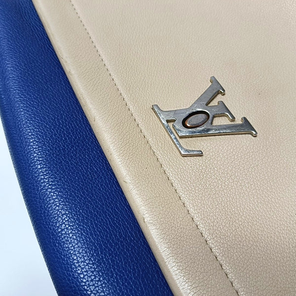 Authenticated pre-owned  LOCKME Calfskin Blue - Shoulder Bag at Looply