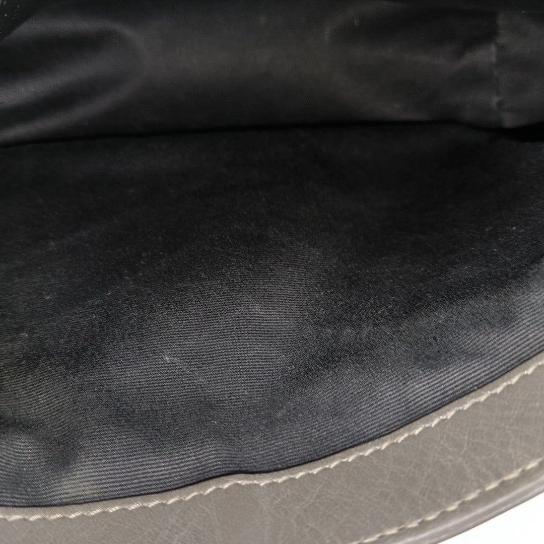 NIKI Small Chevron Calfskin Gray