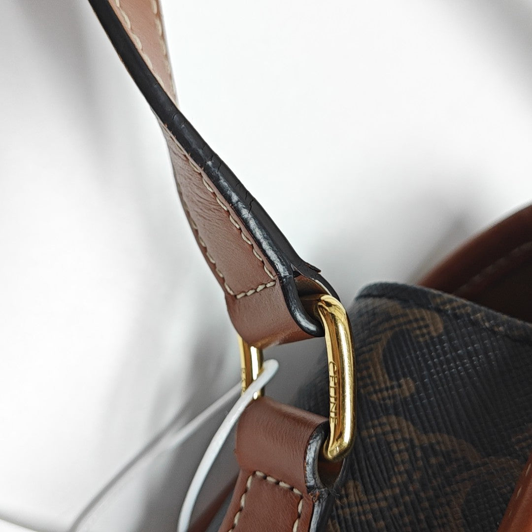 FOLCO Medium Coated Canvas Brown