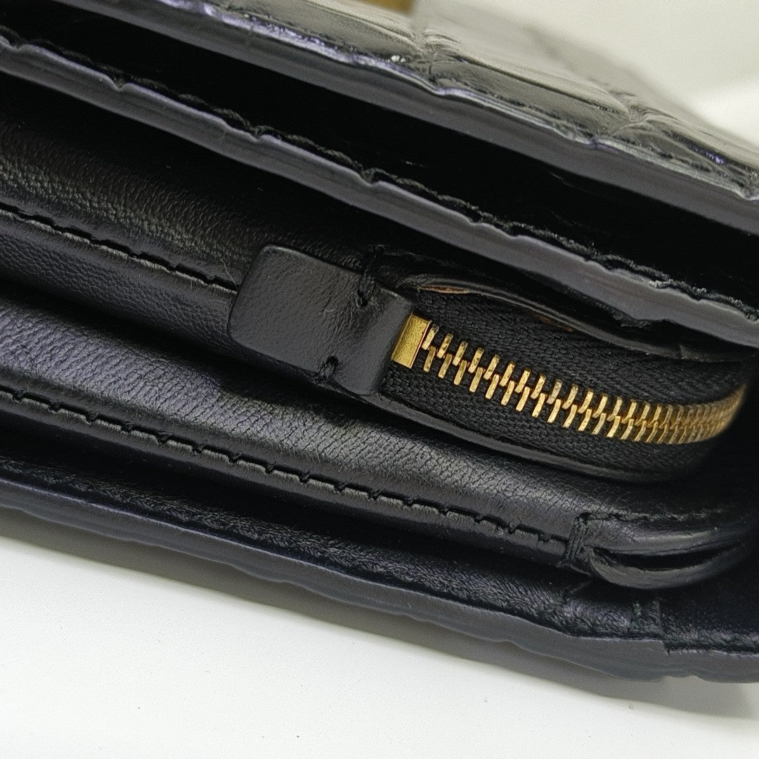B. Calfskin Black