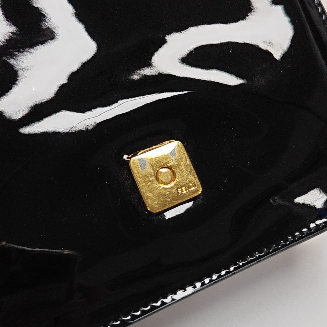 Karligraphy Patent Leather Black