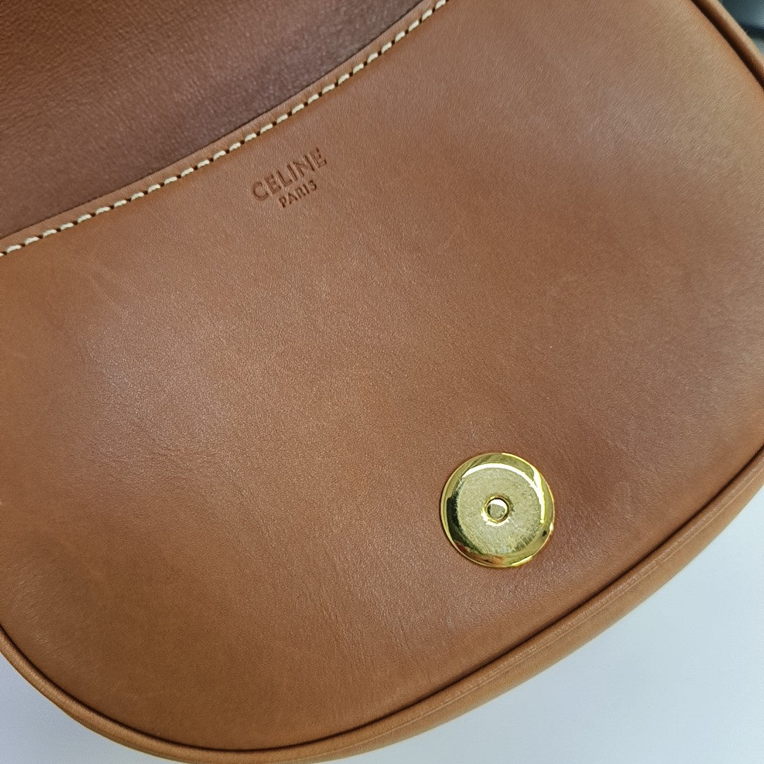CRÉCY Small Calfskin Brown