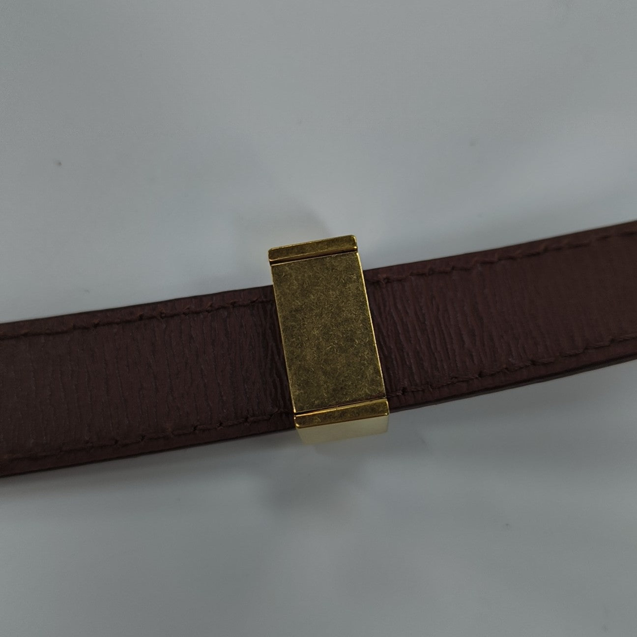 CLASSIC BOX Medium Calfskin Red