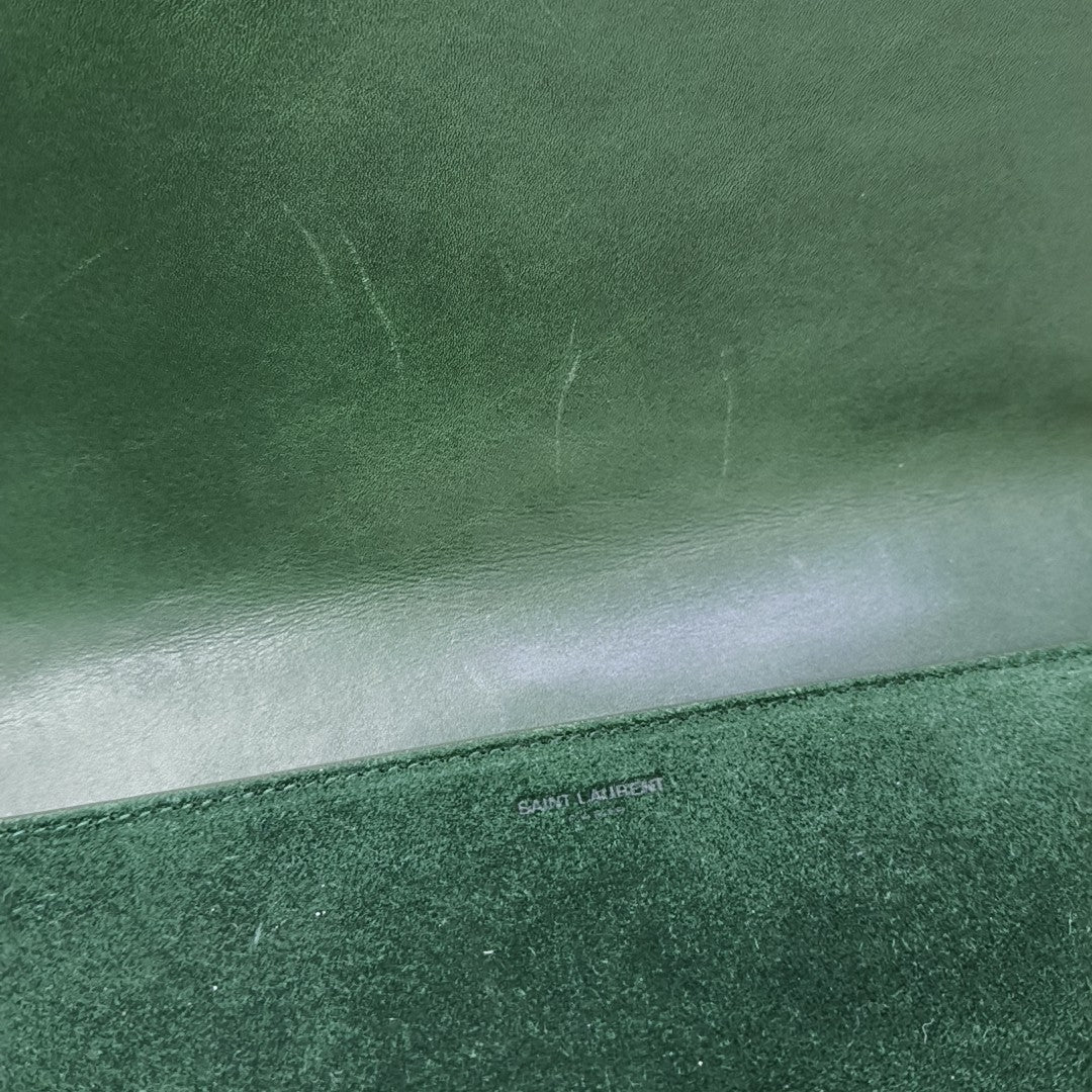 VINTAGE BETTY Suede Green