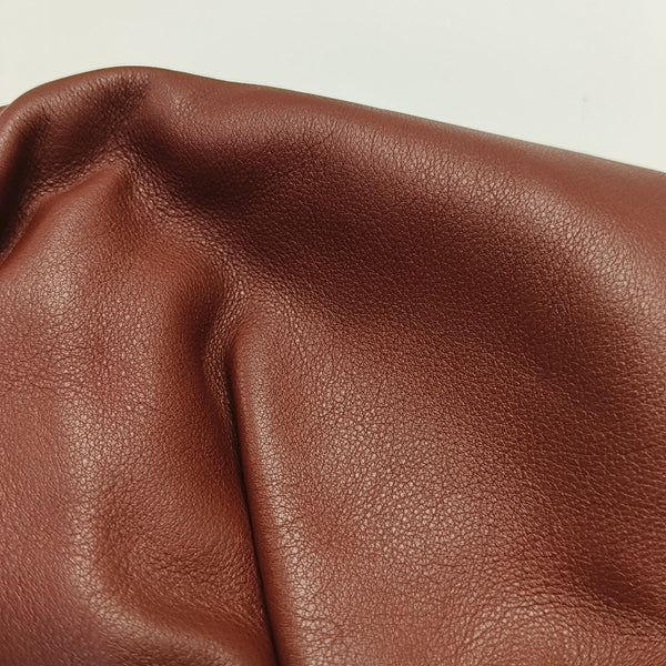 The Pouch Mini Calfskin Red