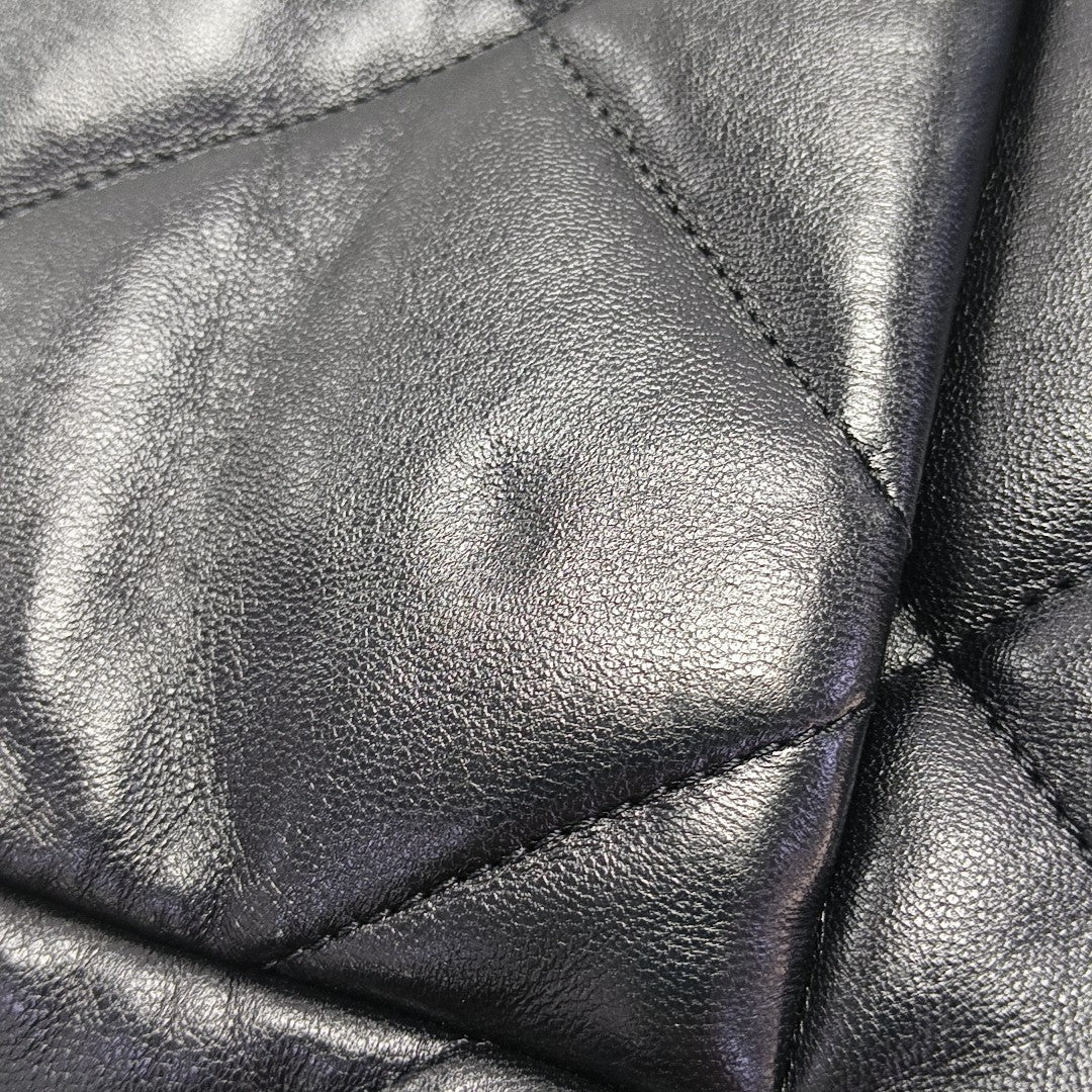 CHANEL 19 Medium Quilted Lambskin Black