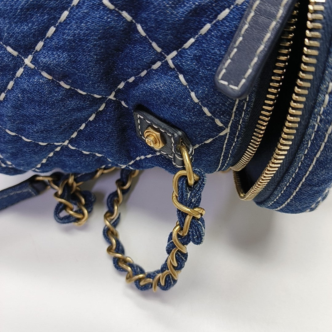 VINTAGE COSMETIC BAGS Quilted Denim Blue