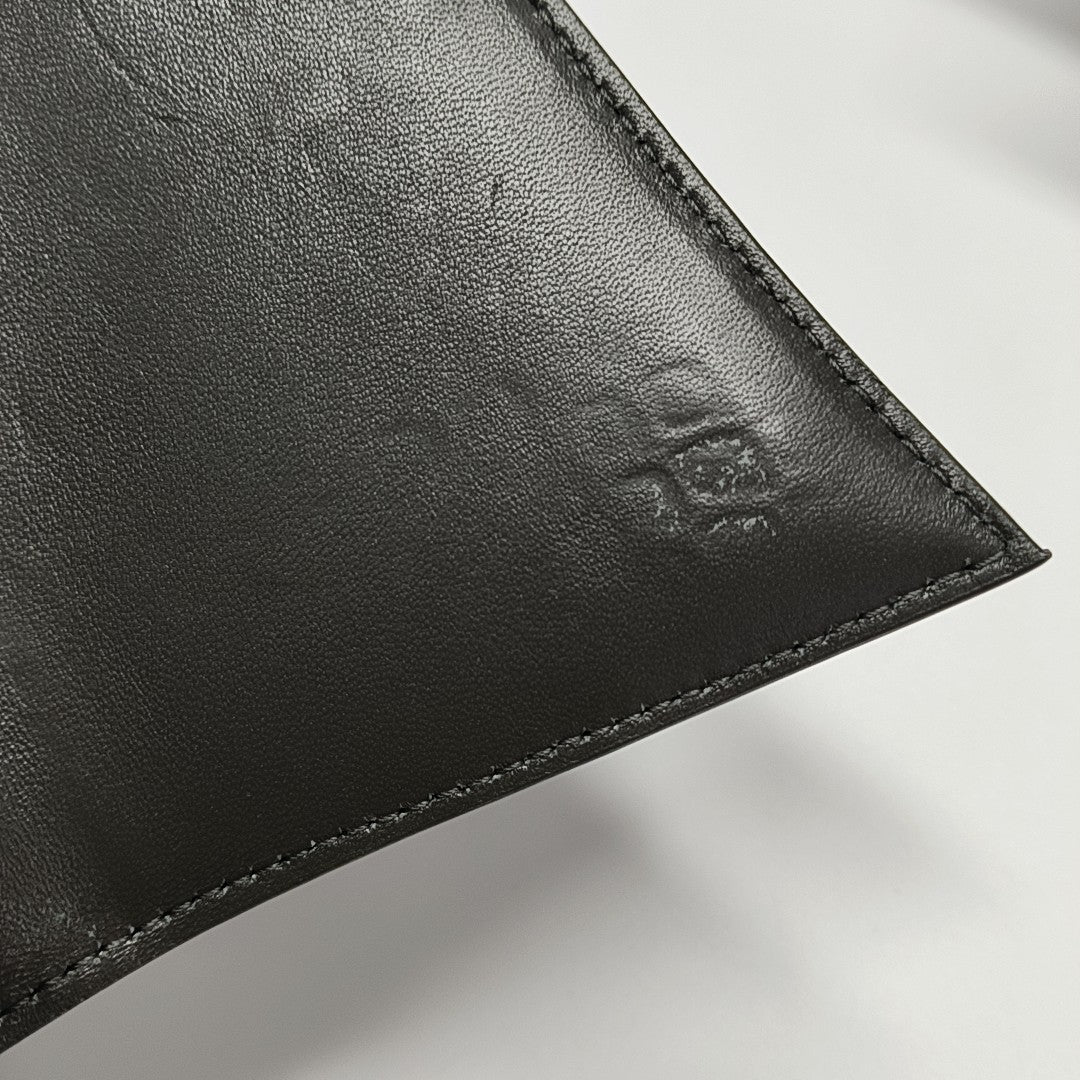 Hourglass S Calfskin Gray