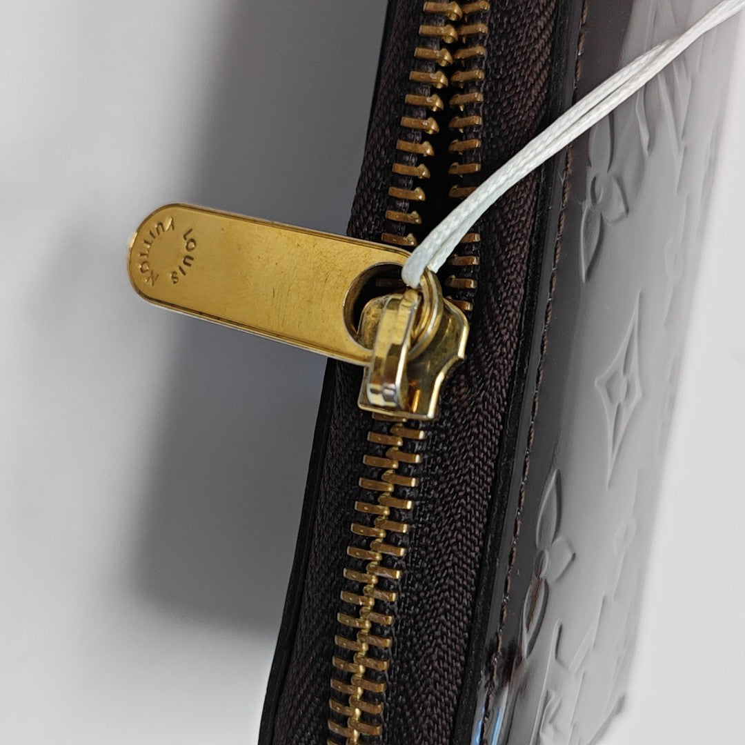 ZIPPY Patent Leather Red Wallet