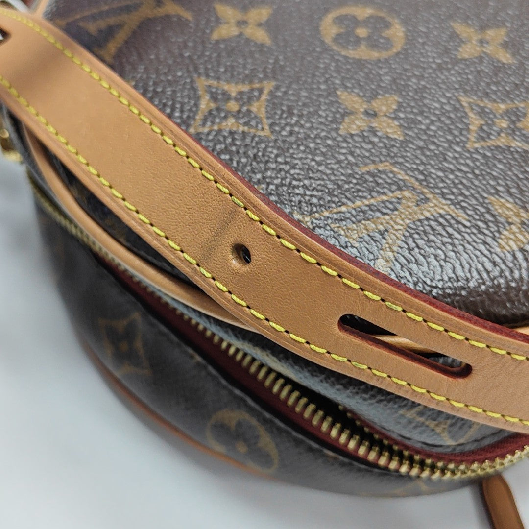 BOITE CHAPEAU PM Monogram Coated Canvas Brown