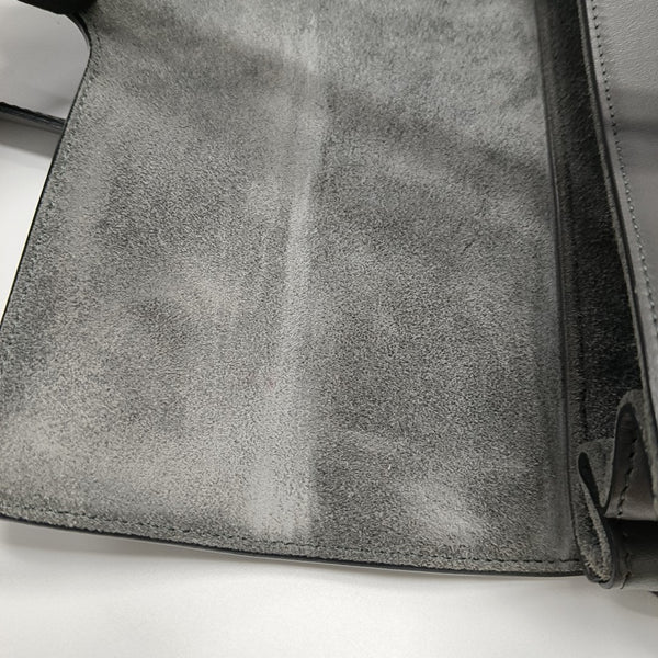 16 Medium Calfskin Gray