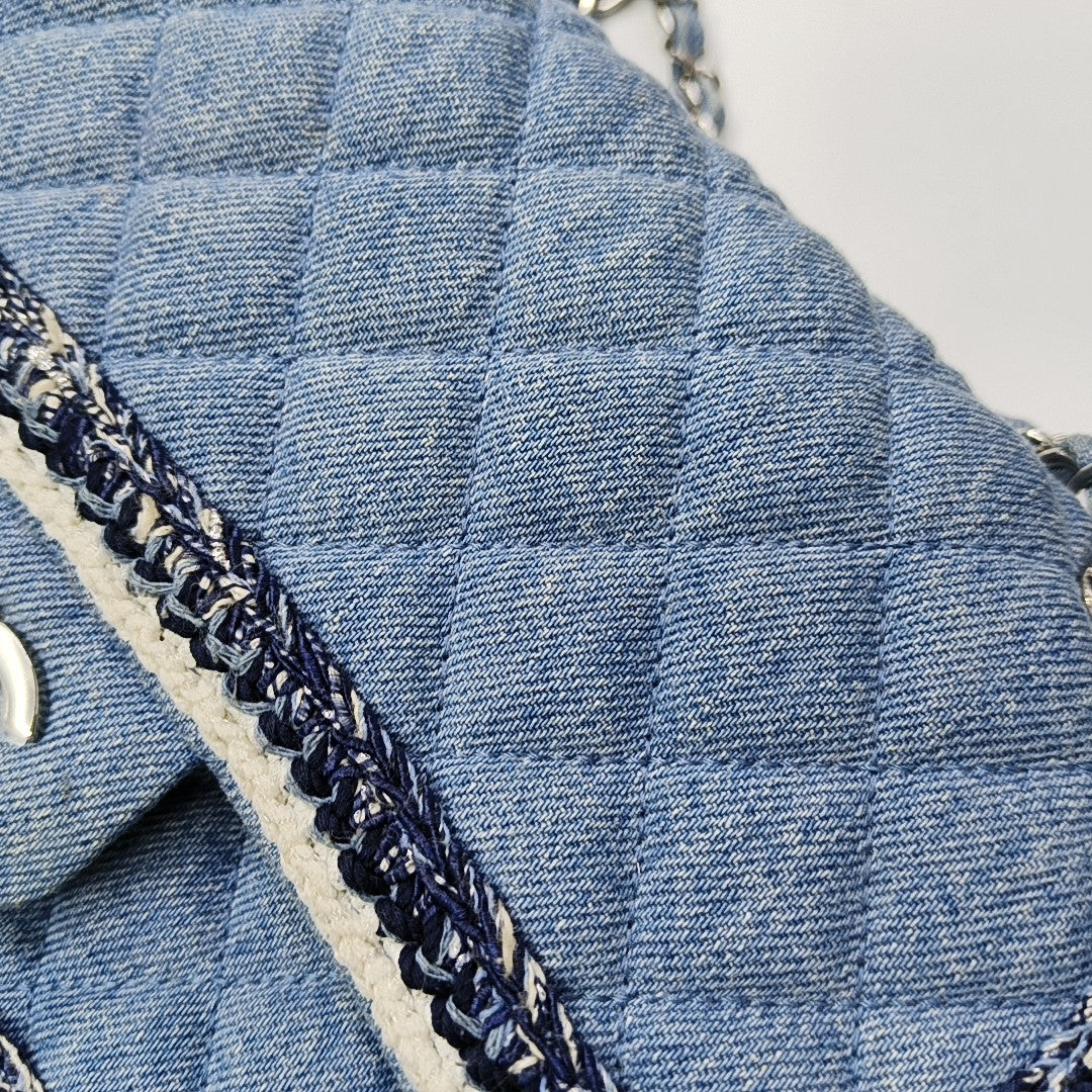 CLASSIC FLAP Small Quilted Denim Blue