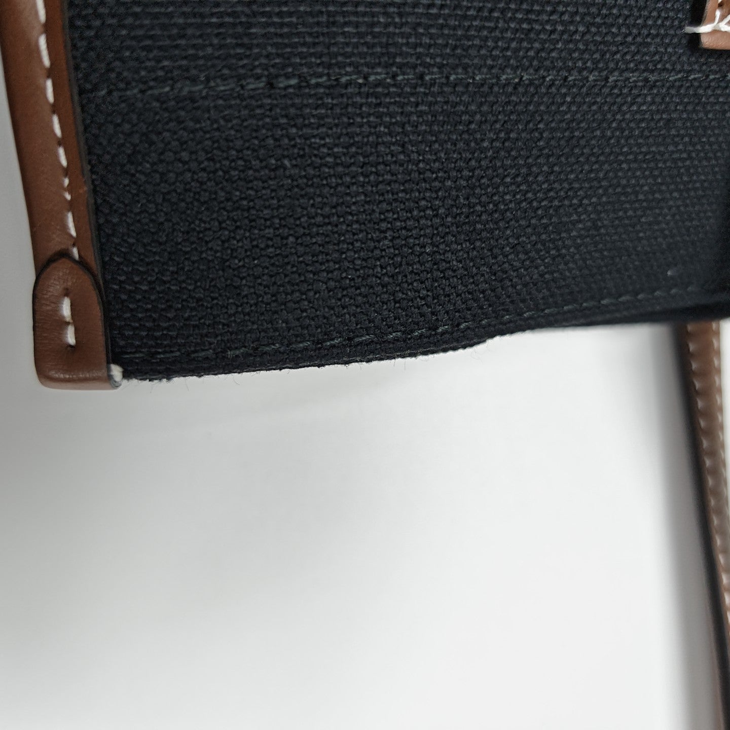 Freya Canvas Black
