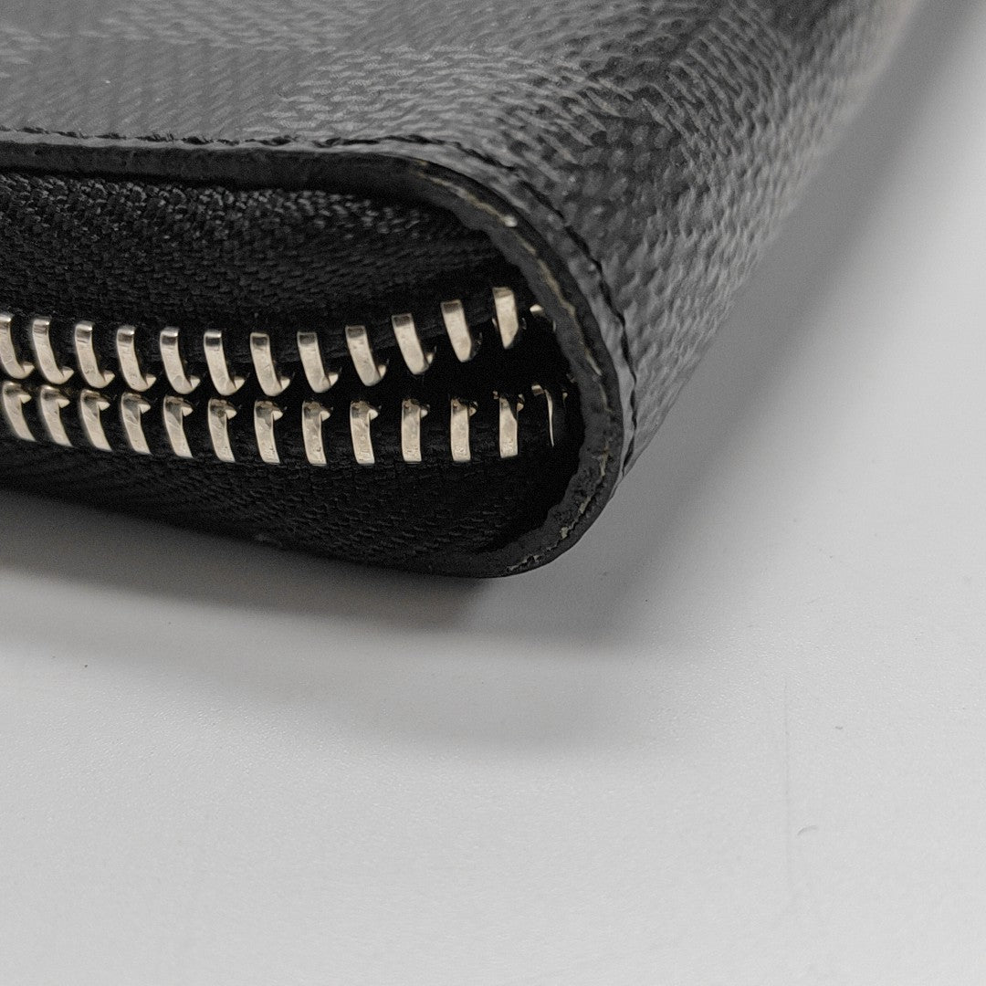 ZIPPY Damier Graphite Coated Canvas Gray Wallet