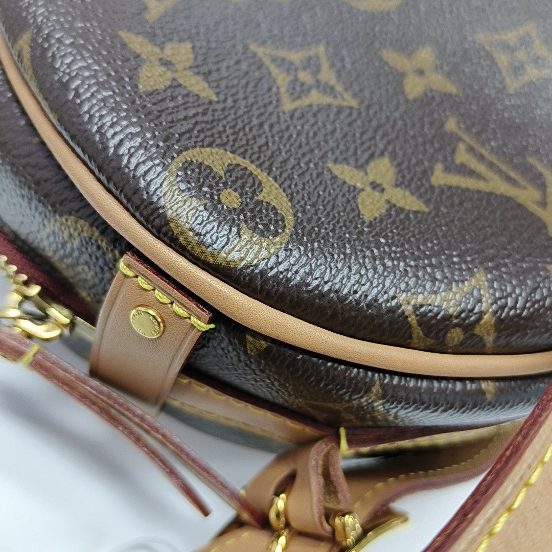 BOITE CHAPEAU PM Monogram Coated Canvas Brown