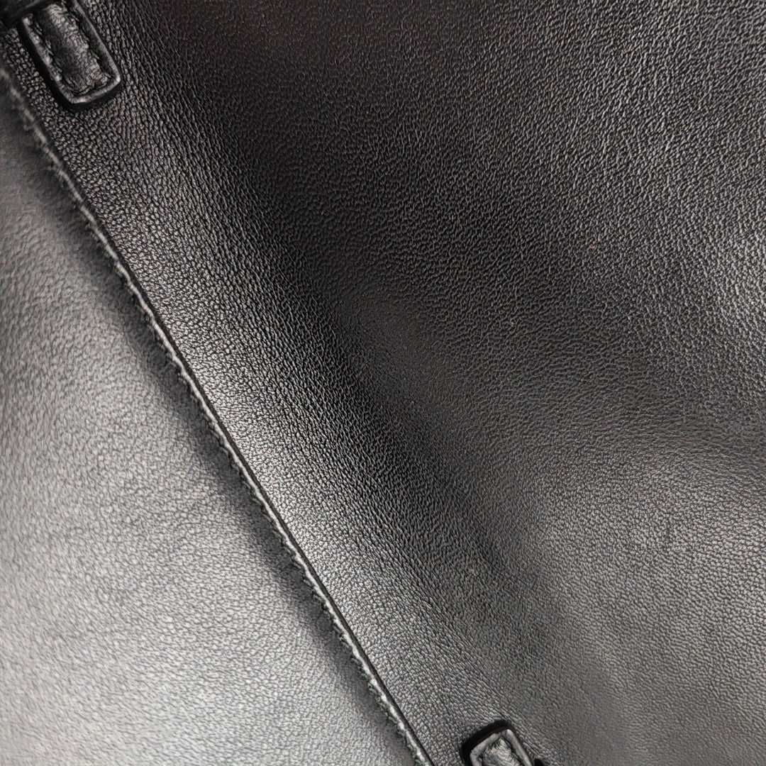 Calfskin Shoulder Bag Black