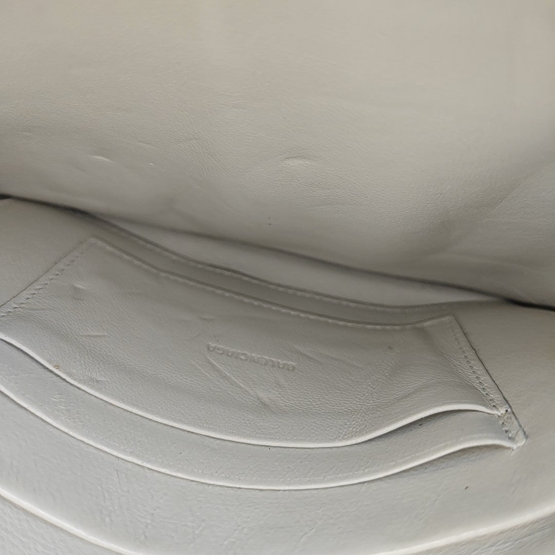 Classic City Lambskin White