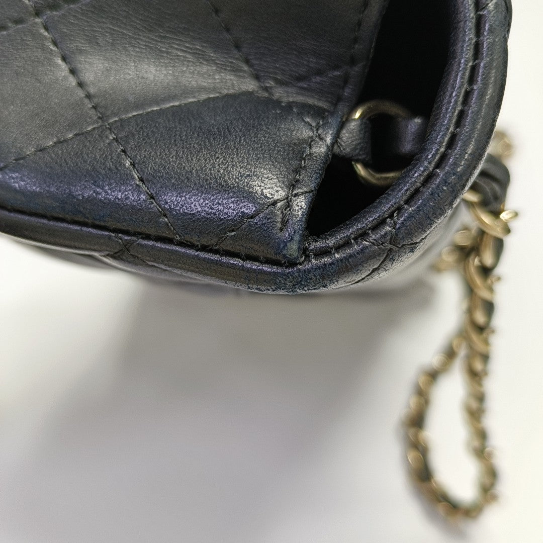 CLASSIC FLAP Mini Quilted Lambskin Black