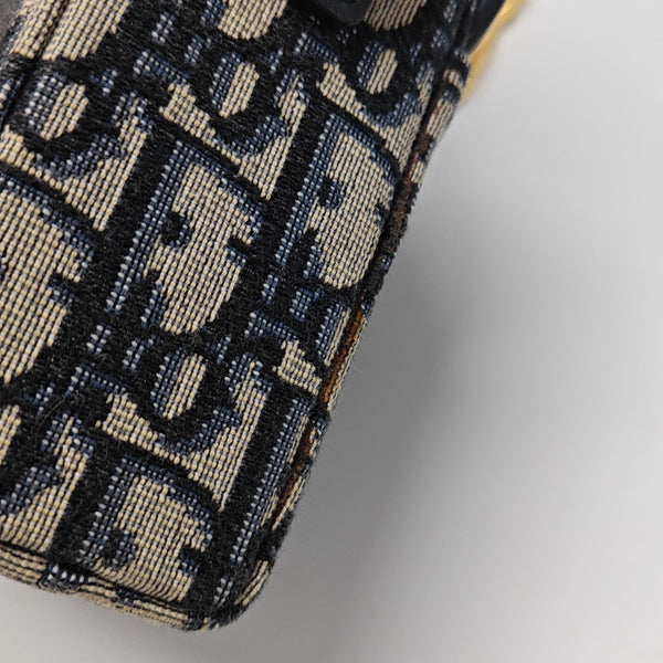 30 Montaigne Mini Oblique Canvas Blue