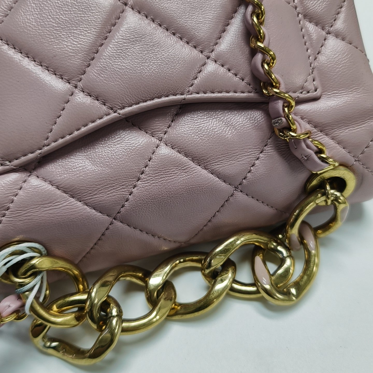 Quilted Lambskin Shoulder Bag Pink