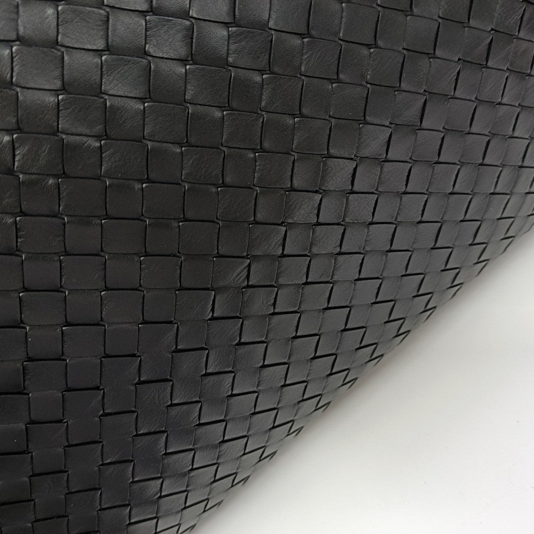 Roma Calfskin Black