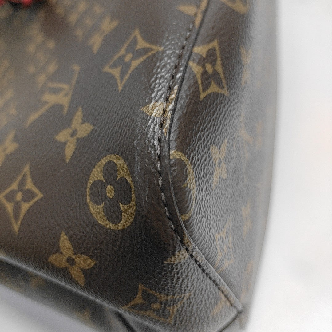NÉONOÉ MM Monogram Coated Canvas Brown