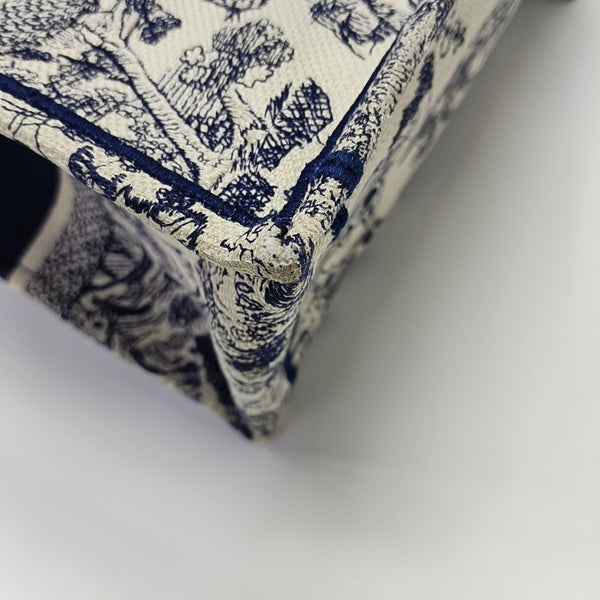 Book Tote Medium Canvas Blue