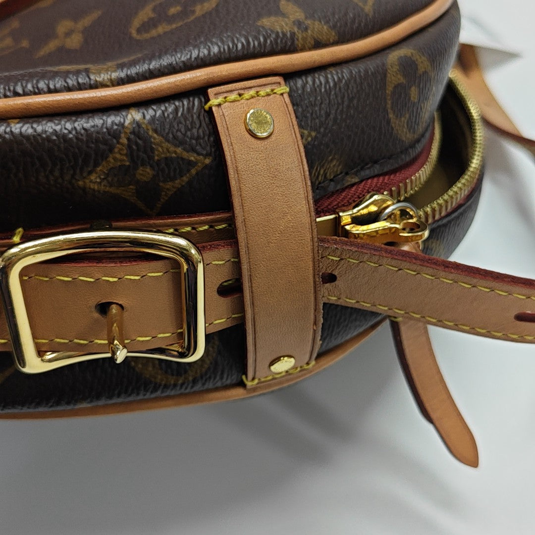 BOITE CHAPEAU MM Monogram Coated Canvas Brown