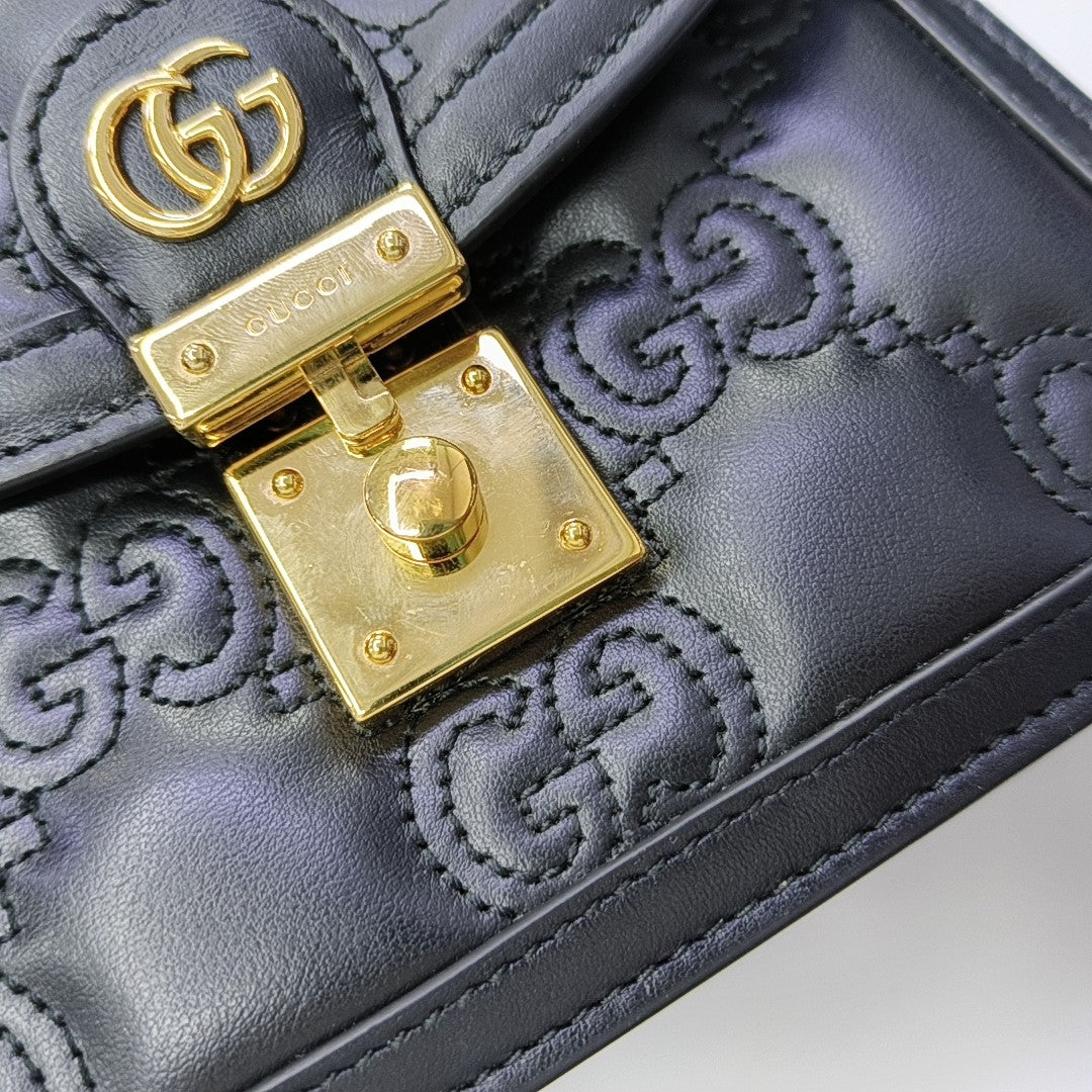 GG Matelassé Quilted Calfskin Black