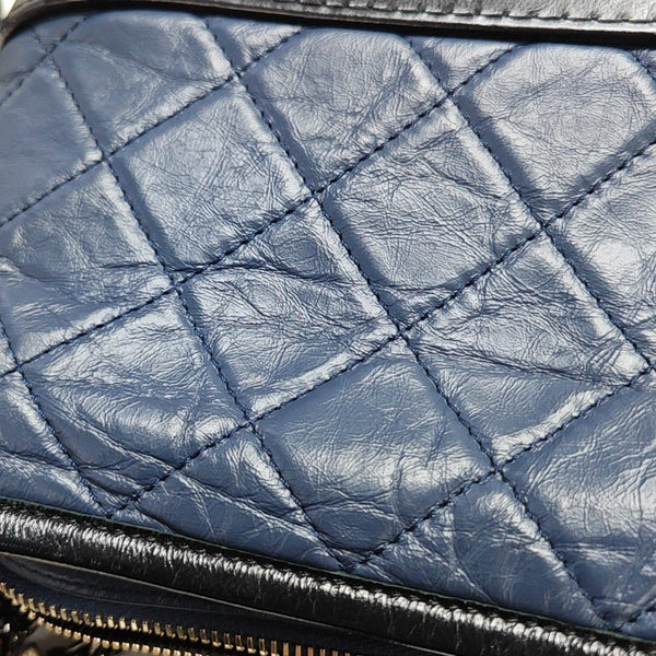 GABRIELLE Small Quilted Calfskin Blue