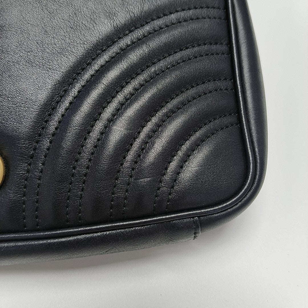 GG Marmont Small Quilted Calfskin Black