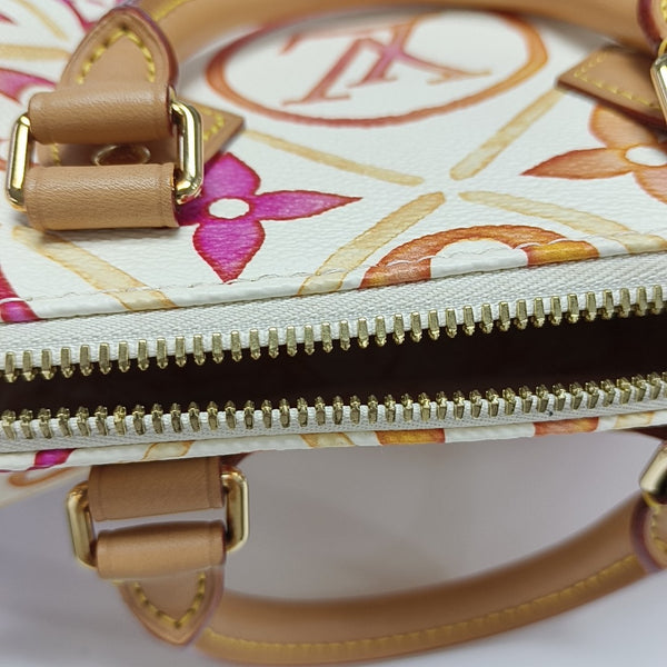 Authenticated pre-owned  SPEEDY Monogram Calfskin White - Shoulder Bag at Looply