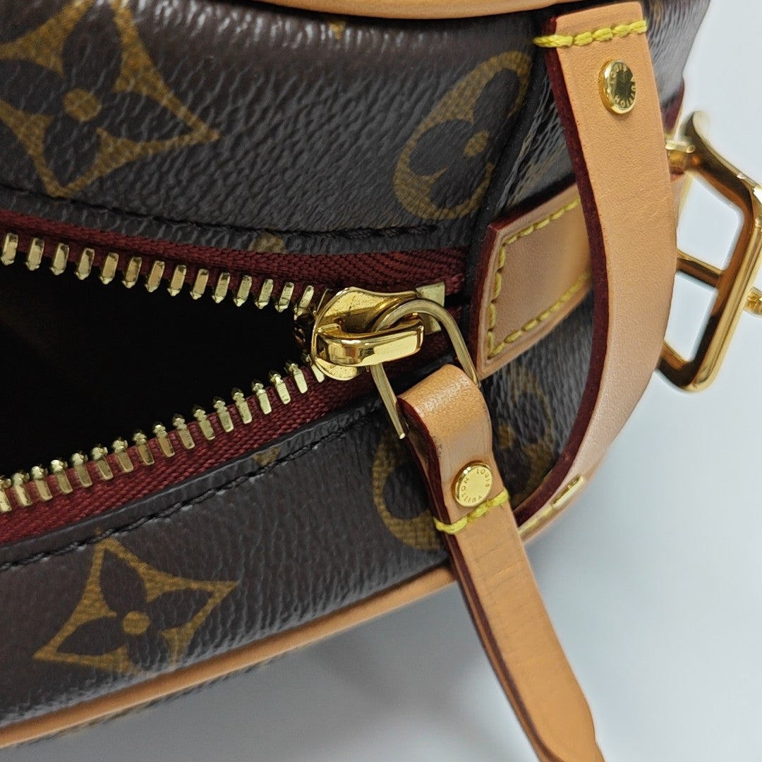 BOITE CHAPEAU PM Monogram Coated Canvas Brown