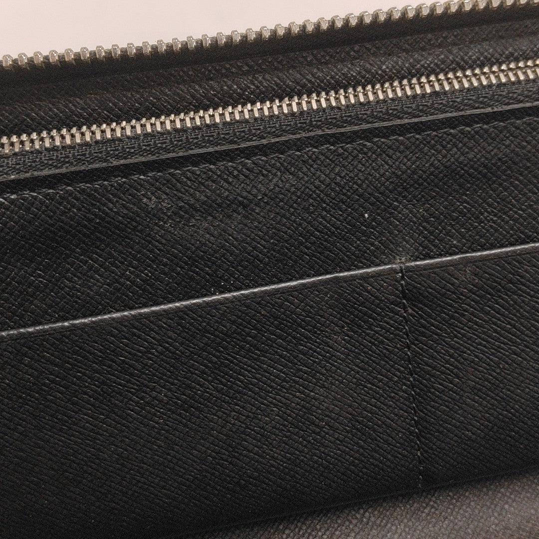 ZIPPY Damier Graphite Coated Canvas Gray
