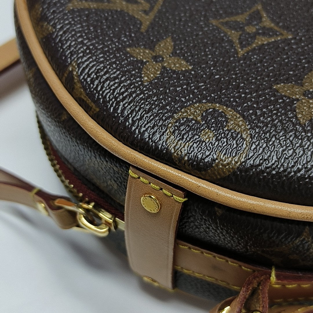 BOITE CHAPEAU PM Monogram Coated Canvas Brown