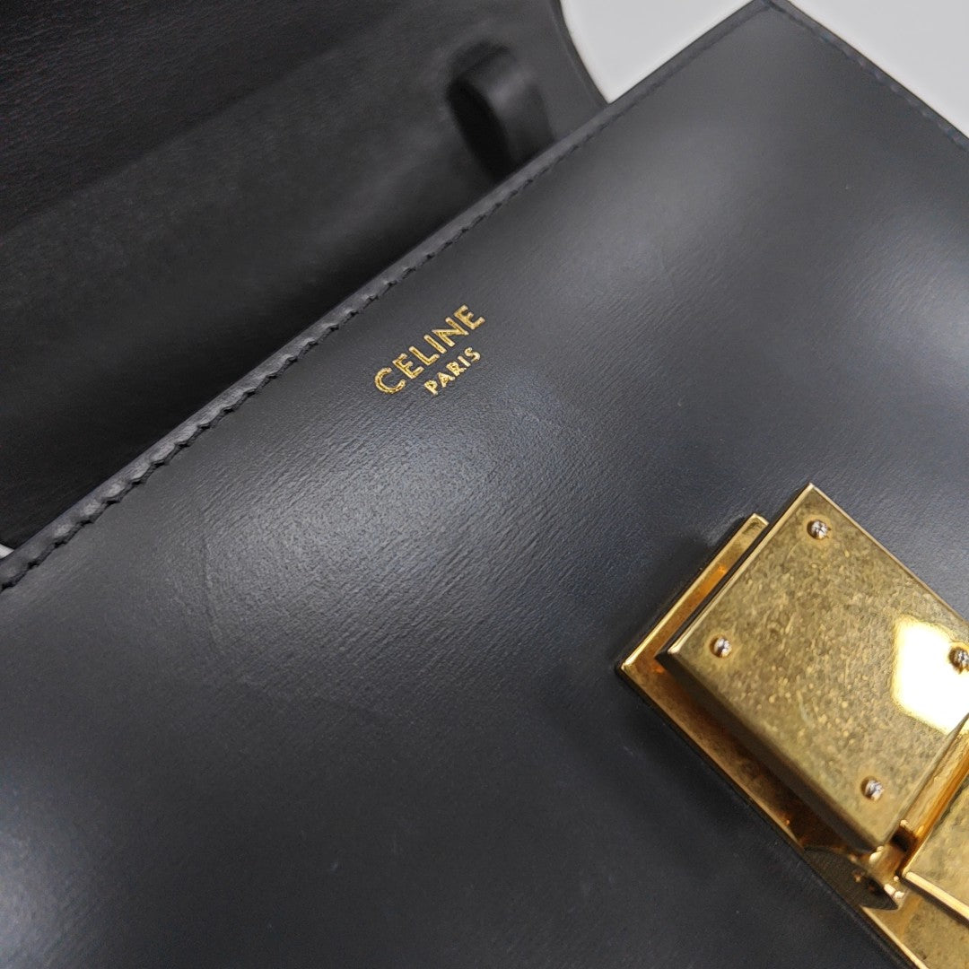 CLASSIC BOX Small Leather Gray